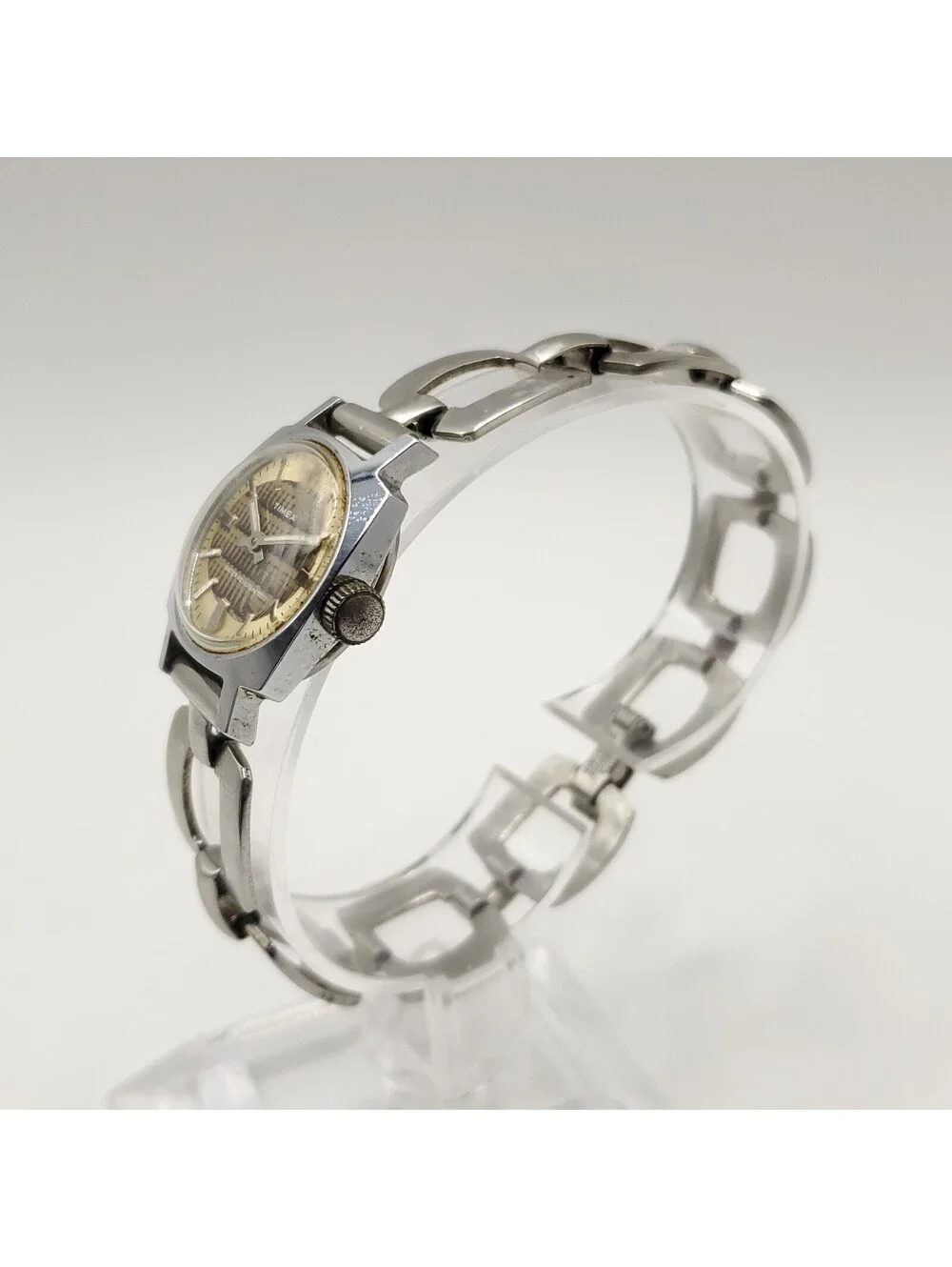 Vintage Timex Water-resistant Mechanical Womens Watch 21mm For Parts Or Repair